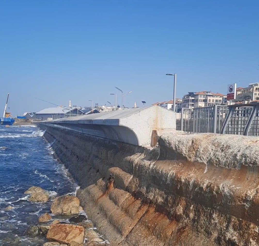 שיקום רציפים, קירות ים וראשי קירות בנמלים ומרינות